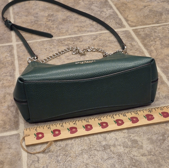 Kate Spade New York Green Pebbled Leather Shoulder Bag With Gold Chain Accent - Picture 9 of 12